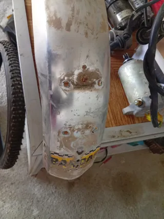 Guardabarros aluminio Derbi clásica