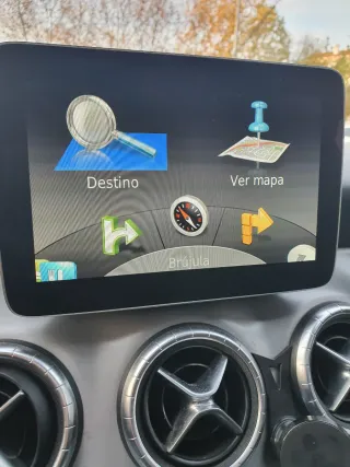 Pantalla para Mercedes CLA, GLA y A. Original