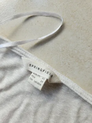 Camiseta blanca con estampado tropical con REGALO