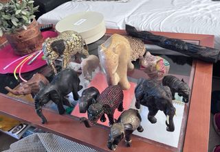 Elefante decorativo de madera