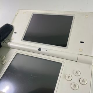 Nintendo DSi Bianco con accessori