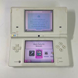 Nintendo DSi Bianco con accessori