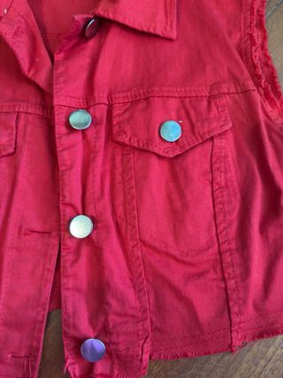 GILET CROP DENIM ROSSO