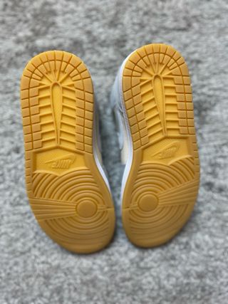 Jordan 1 Mid SE Coconut Milk Particle Grey - 40