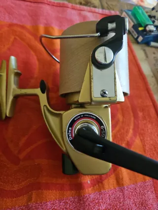 Tavolozza di mulinelli da pesca DAIWA GS9