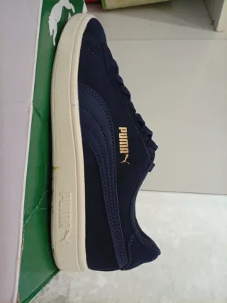 Deportivas Puma Azul Marino y Beige