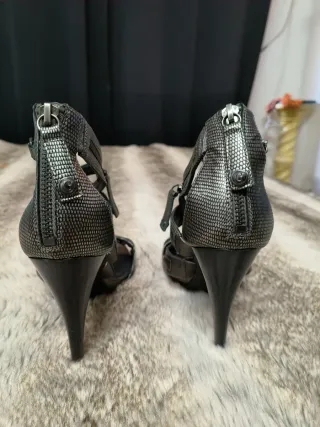 Sandalias Guess Tacón Alto Mujer