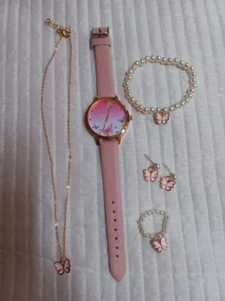 Set de Joyería Mariposa: Reloj y Accesorios