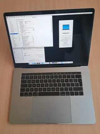 MacBook Pro 15 2018 A1990 i7 16GB 512GB SSD
