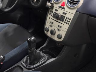 Opel Corsa 1.4 Enjoy (Etiqueta C)