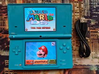 Nintendo DSi con juegos