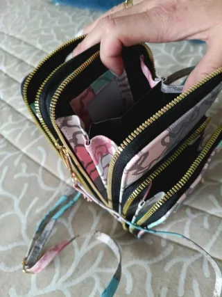 Bolso bandolera estampado Tous