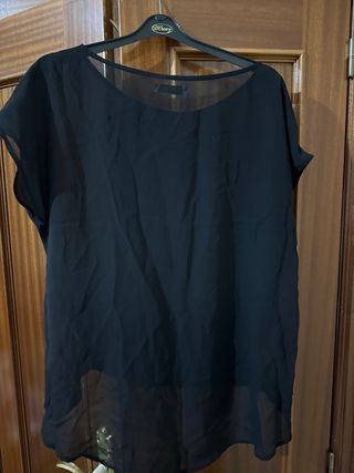 Blusa negra