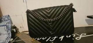 Bolso Yves Saint Laurent Negro