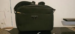 Bolso Yves Saint Laurent Negro