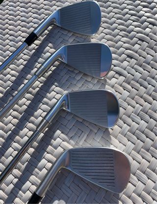 Hierro Mizuno Pro 245 241 223 & Honma Beres 3 Iron