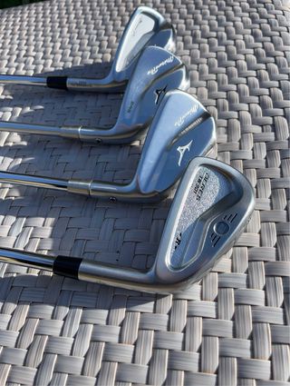 Hierro Mizuno Pro 245 241 223 & Honma Beres 3 Iron