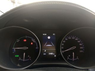 Toyota C-HR Hybrid Active