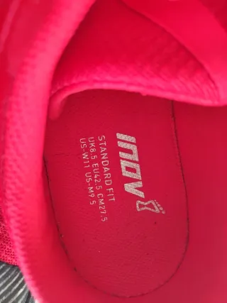 Zapatillas INOV-8 Terraclaw 42.5 Montaña