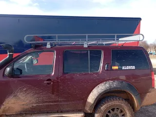 Baca africana Nissan Pathfinder