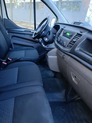 Ford E-Tourneo Custom 2021