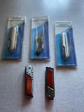 Coltellino multiuso pieghevole