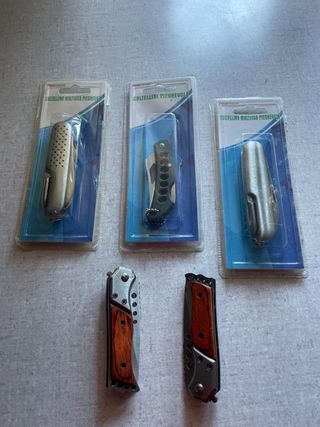 Coltellino multiuso pieghevole