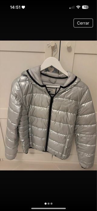 Plumífero plateado mujer