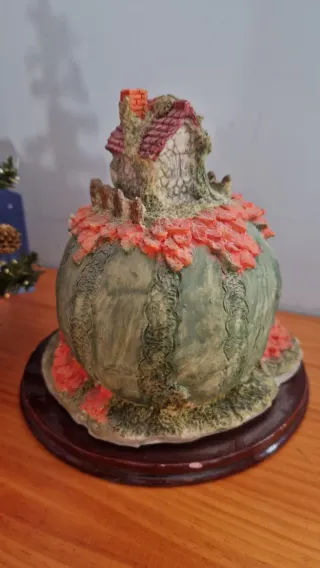 Figura decorativa conejos y calabaza. Artesania