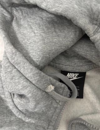 Chaqueta Nike Gris con Cremallera