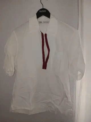 Camisa Zara Blanca Cremallera Roja Talla S