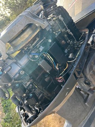 Yamaha 30 HP • 2T • Eje corto • Revisado