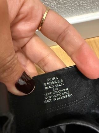 Botines Steven Madden Negros con Tachuelas