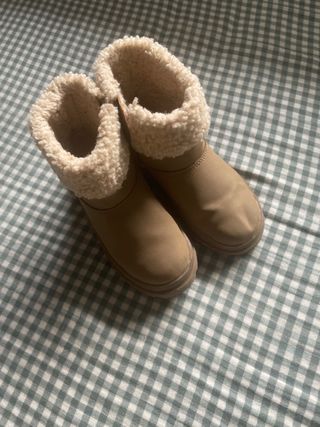 Botas niño pelito beige/marrón