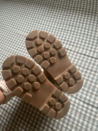 Botas niño pelito beige/marrón