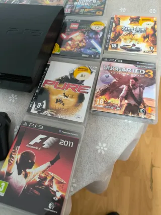 Consola PS3 Slim SSD, más de 10 juegos