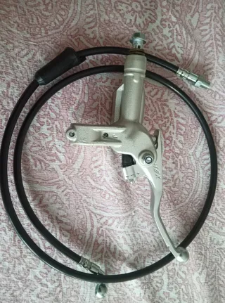 Bomba embrague y latiguillo