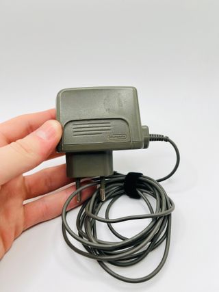 Nintendo DS Lite Bianco + Custodia Peach