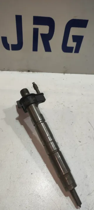 30 INYECTOR BMW SERIE 5 525D