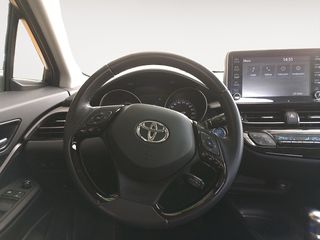 Toyota C-HR Hybrid Active