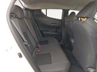 Toyota C-HR Hybrid Active