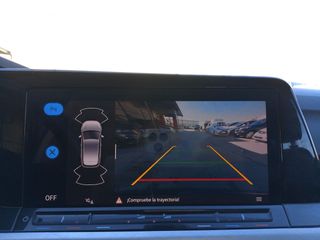 Volkswagen Golf Life Business