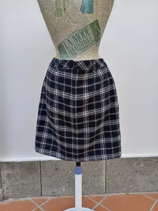 Gonna a quadri nera e bianca lana 50%