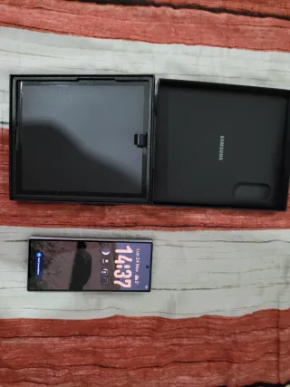 Samsung Galaxy Z Fold 6 Argento