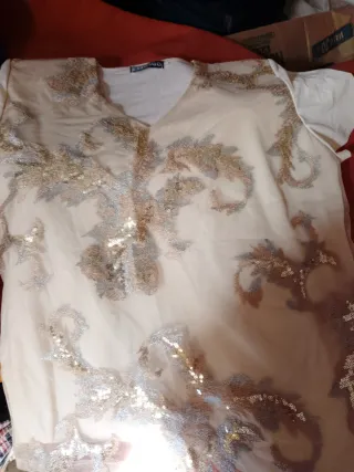 Camiseta Zaragosa Beige y Dorada Talla Única