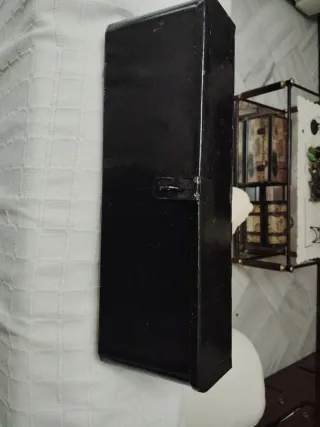 Caja de herramientas tractor antiguo