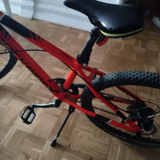 Bicicleta Infantil Rockrider Roja