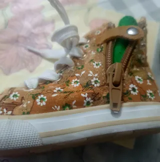 Scarpe ginnastica bimba n. 20