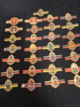 Bitolas de puros grandes con personajes