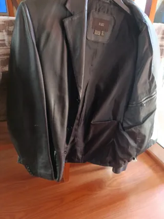 Chaqueta de piel Zara Hombre Talla L